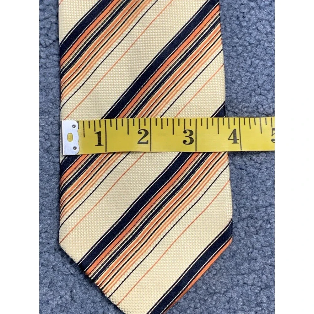 Ermenegildo Zegna Striped Textured 100% Silk Brown Beige Neck Tie Designer Italy